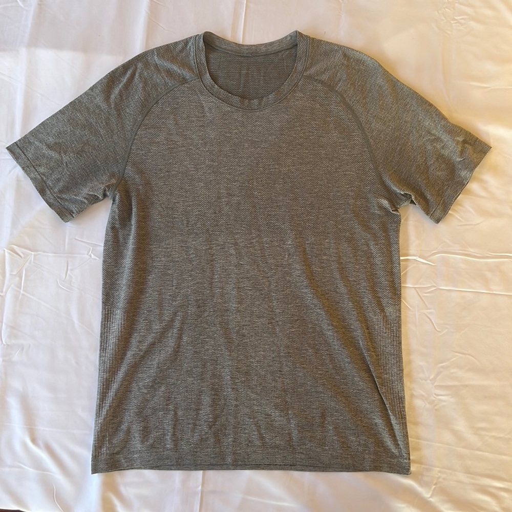 Lululemon Mens Metal Vent Tech Shirt Medium